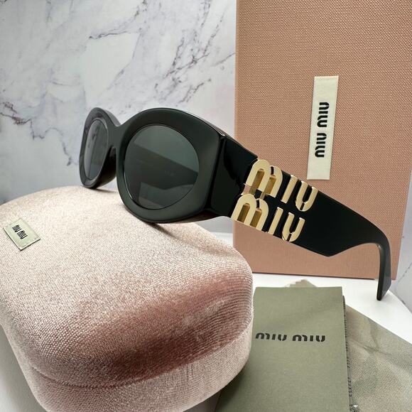 New MIU MIU Sunglasses - Picture 12 of 16